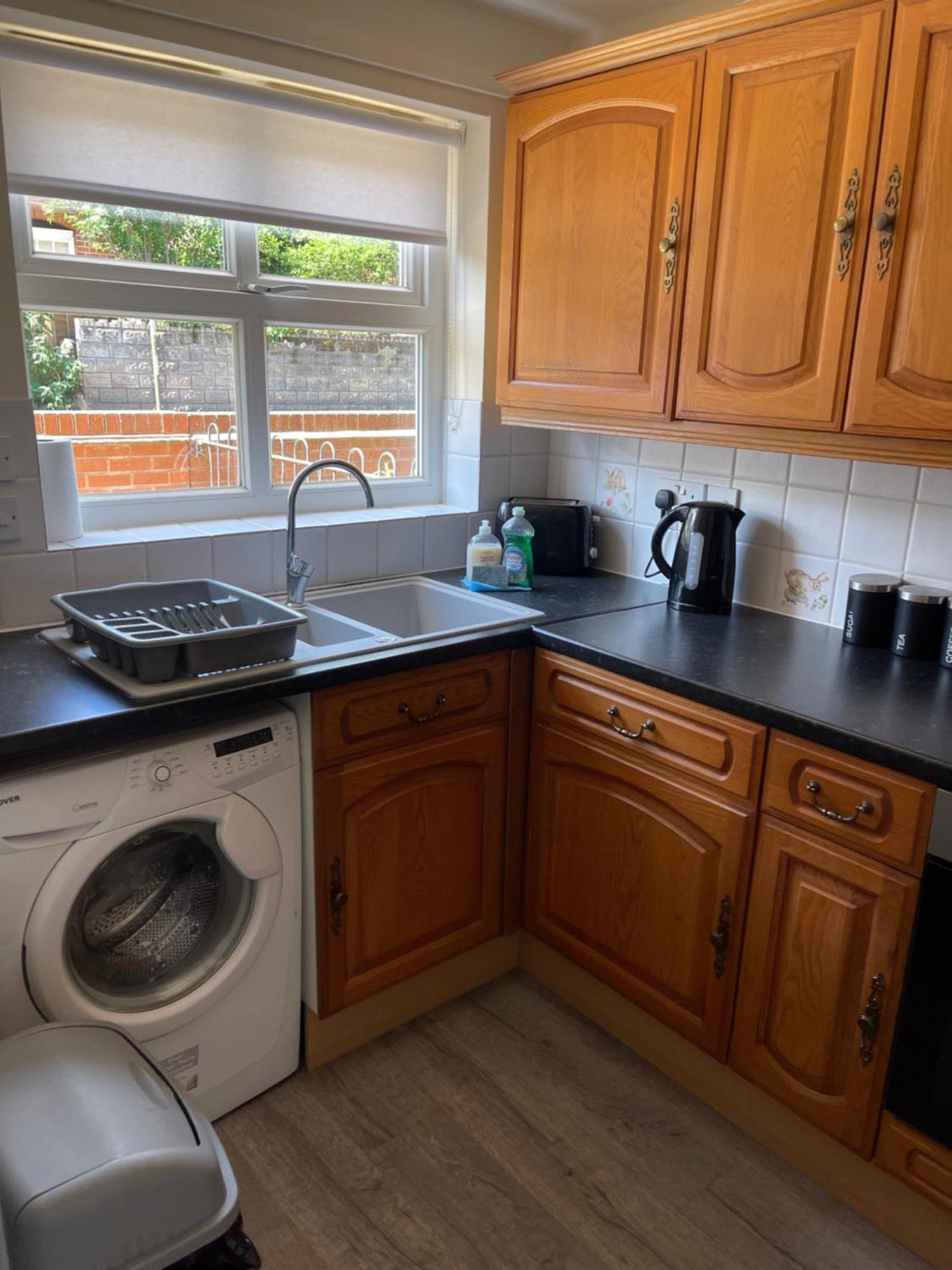 House Number 4 Sleeps Up To 4 With Smart Tvs In Every Room Wellington  Luaran gambar